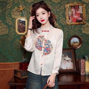Retro Chinese Style Elegant Embroidered Shirt with Frog Buttons