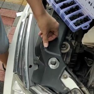 100 / 105 / 415 / 900 pcs Car Clip Car Fastener Car Bumper Clips Door Panel Trim Kit Car Push Pin Rivet Klip Kereta