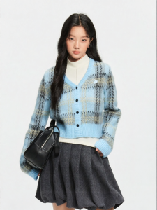 Korean Vintage Checkered V-Neck Knitted Sweater