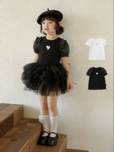 YOEHYAUL | Breathable Mesh Stylish Heart Print Girls T-shirt