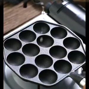 14 Cavities Cast Iron Takoyaki Frying Pan For Gas Cooker Octopus Small Balls Home Cooking Pot Maker Kitchen Cookware Utensils
