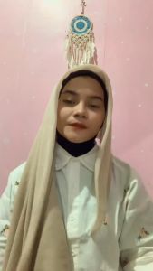 HIJAB SEGI EMPAT PARIS BIASA POLOS/SEGI EMPAT PARIS