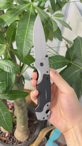Lightweight EDC laser knife – only 168g! 30Cr13 steel blade 22.8cm folded. Super slim pocket clip anti-slip. Perfect for daily carry – open packages cut tape small tasks.