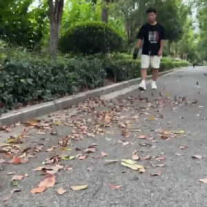 เครื่องเป่าลมไร้สาย เป่าลมและดูดฝุ่น รุ่นครัวเรือนพลังงานสูง เครื่องเป่าลม มัลติฟังก์ชั่น การทำความสะอาดใบไม้ร่วง ทำความสะอาดรถ การทำความสะอาดบ้าน