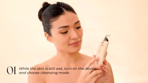 Luxelle Ultrasonic Soft Peel Device