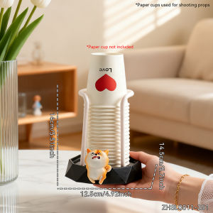 Minimalist Resin Pug Paper Cup Holder Household Disposable Cup Rack Multifunctional Living Room Coffee Table Decor Figurine