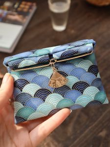 Handmade Japanese Retro Style Fabric Bento Ball Coin Purse Lipstick Storage Bag Original Design Fw90001 Creative Gift