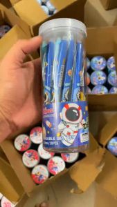 Lon 12 Cây Bút Gel Bấm Xóa Được Ngòi Nhỏ 0.5mm Mực Xanh/Tím (Giao Mẫu Ngẫu Nhiên Cho Bé Trai Và Gái)