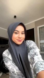 Pasmina Instan Jersey Kaos Premium Oval Terbaru Pashmina Pet Ped Pad Jilbab Hijab Kerudung Krudung Phasmina