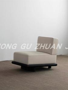 Modern Minimalist Single Person Soft Padded Solid Wood Chair Display Hall Hotel Sample Room Designer Reception Chair Art Style