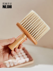 Long Bristle Wooden Dust Cleaning Brush for Office And Home Use Soft Bristle Dust Removal Tool Household Chores Cleaning Tool