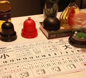 【SG Ready Stock】Sic Bo / 大小 / Big Small / 鱼虾蟹 / Animals / Dices Game Set / Automatic Dices Shaker【Ship Out 24Hrs】