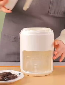 Manual Hand-cranked Ice Shaver Portable Household Ice Maker Machine Utensils White 220ml PP & Stainless Steel Blade Smoothies Cold Drinks