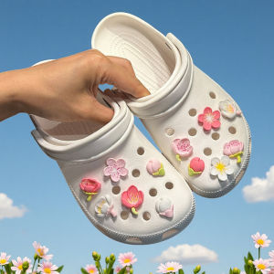 ดอกซากุระสีชมพู จี้รองเท้า ดีไซน์น่ารัก สำหรับตกแต่งรองเท้า งานปาร์ตี้ ของตกแต่งรองเท้า รองเท้าแตะ เด็กชาย เด็กหญิง ผู้หญิง ของขวัญ