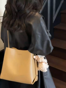 Grosirready 2711 tas selempang wanita  tas wanita tas import Tas Slingbag