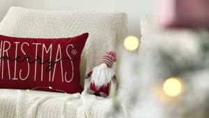 AVOIN colorlife Merry Christmas Red Throw Pillow Cover 12 x 20 Inch Winter Holiday Cushion Case Decoration for Sofa Couch