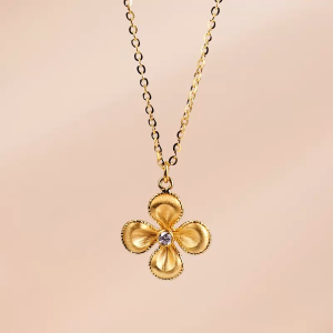 Chow Sang Sang 周生生 999 Gold Essence Four-leaf clover Diamond Necklace for Women 42 cm to 47cm 96505N