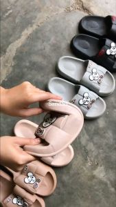 SandSo - Q66 Acc Mickey Sandals Wanita Karet Jelly Rubber Sandal Slip On Flip Flop Flat Teplek Slide Slipper Flipper Empuk Lentur Sendal Perempuan Dewasa Rumah Kamar Mandi Pantai Kantor Kerja Anti Licin Air Multifungsi Fungsional Indoor Outdoor Casual