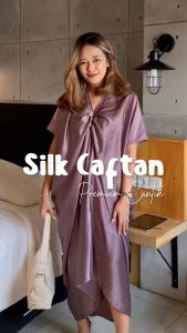 Kaftan Wanita Polos Bahan Satin Maxmara Premium Lebaran Terbaru 2025 Simple Elegan Yang Lagi Viral