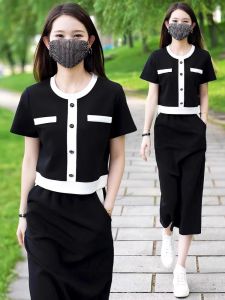 ชุดกระโปรงสั้นแขนสั้นสไตล์น้ำหอมสำหรับผู้หญิง ชุดกระโปรงสั้นทรงเอ ชุดแฟชั่นฤดูร้อน ชุดกระโปรงสองชิ้น ชุดกระโปรงสั้นทรงเอ