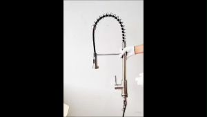 Atocco 63cm Stainless Steel Pull Down Kitchen Faucet 2 Functions Stream Spray Hot Cold Kitchen Tap 360° Rotation