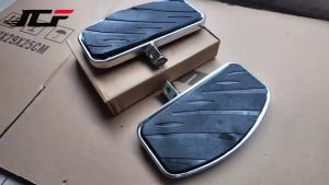 Motorcycle Rider Floorboard Footboard Pedal Front Footpegs For HoFor for Honda VF250 VF750 /Yamaha XVS 400/650 XV125/250/400