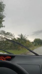 Perodua Alza ( 2009-2021 ) Car Wiper Pencuci Cermin High Grade Three Section Silicon Wiper/ Rear Wiper Genuine 24 18