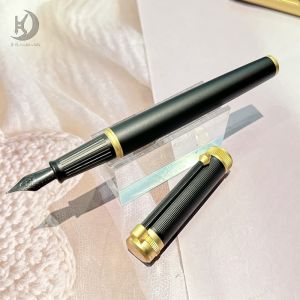 Luxury Fountain Pen Stunning Black Lacquer Pen Gold Finish with Fine /0.38mm nib Best Pen Gift for Men & Women Professional
