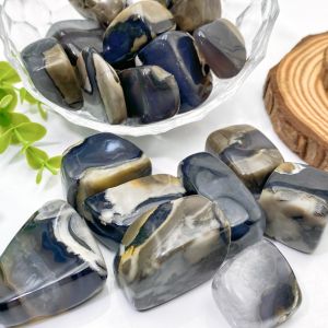 2PCs Volcanic Agate Stone-UV FluorescentIrregular ShapeStone CollectionsExcellent GiftsFamily And Friends GiftDIY Decor