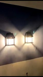 Đèn Năng Lượng Mặt Trời Cảm Biến Tự Động Gắn Tường Ngoài Trời Tấm Năng Lượng Chống Thấm Nước Bóng Lớn Ánh Sáng Vàng