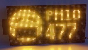 Changshop Outdoor PM2.5 เครื่องวัดค่าฝุ่น PM 2.5 Detector PM10 Air Quality Monitor แบบติดผนัง มีอีโมจิปรับตามสภาพอากาศ