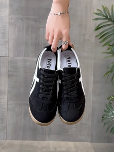 YOTO Korean-Style Soft Leather Low-Top Sneakers Womens Breathable Flat Comfort Shoes Versatile White Casual Kicks