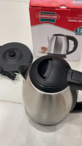 Ấm siêu tốc Sunhouse SHD1182 1.8 lít (Bảo hành 12 tháng)