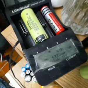 Pin sạc 3.7v 26650 dung lượng 5000mAh pin2 đầu phẳng