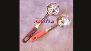 Muỗng Vá múc thạch trân châu - Muỗng Inox - cán nhựa màu nâu. Đồ Gia Dụng nhà bếp pha chế làm bánh nguyên liệu