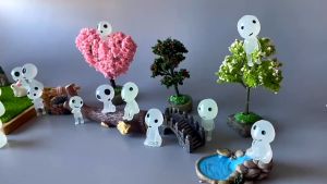 Princess Mononoke Luminous Elves Tree Dolls Hayao Miyazaki Cartoon Alien Mononoke Mini Action Figures Children Kid Gift