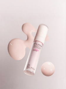 INTO YOU | Highlighting Concealer Blemish Coverage