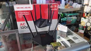 Router Mercusys Gigabit Băng Tần Kép Không Dây AC1200 - MR30G