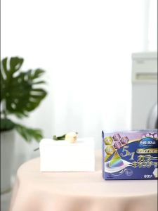 🔥🔥【SG READY STOCK】Japan WORLD LIFE 60/100PCS Colour Absorber Laundry Sheet Kinbata Anti Mite Anti Bacteria Anti-dye