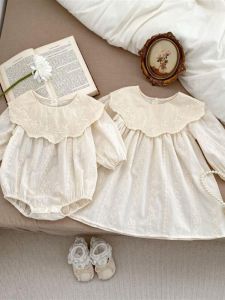 เสื้อผ้าเด็กเสื้อผ้าฤดูใบไม้ผลิรอมเปอร์สูทลมสไตล์ตะวันตกชุดเดรสเด็กผู้หญิงฤดูใบไม้ผลิกระโปรงเจ้าหญิงชุดพี่สาวน้องสาวแฟชั่นออกไปข้างนอก