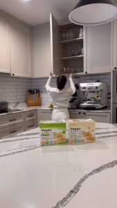 (ส่งฟรี) โปรตีน กิฟฟารีน วีแกน มัลติ แพลนท์ โปรตีน โปรตีนสกัดจากถั่วเหลือง และโปรตีนสกัดจากถั่วลันเตาสีทอง โปรตีนจากพืช Giffarine