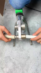 แสดงเครื่องร้อนละลายขายส่ง PPR ท่อน้ำร้อนละลายเครื่องประเภทบ้านเครื่องเชื่อมท่อพลาสติก