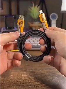 Kabel Data Fast Charging 4 IN 1 USB Type A Lightning Type C iOS Multiple Charging 27W + 65W Metal Data Cable