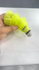Durable Nylon Shuttlecock Stable Badminton Shuttlecocks Good Quality Plastic Nylon Indoor training b