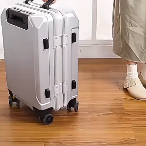 Pelindung Roda🔇行李箱轮子保护套 Luggage Wheel Cover 修复套脚轮静音套防磨耐磨滑轮 Sleeve Rubber Silent Suitcase Protector