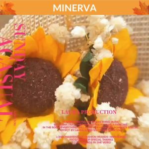 V00652 Hộp quà tặng bó hoa vải bố hướng dương kèm rơm đèn và túi giấy phong cách vintage tặng bạn bè người yêu