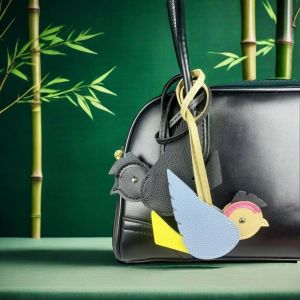 Hand-Sewn PU Leather Bird Pendant - Winged Bird Charm for Bags & Keyrings