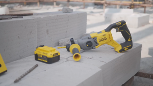Stanley 20V 2X4.0Ah Brushless Sds+ Rotary Hammer Sbh900M2K-B1
