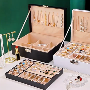 【Smilewil】ที่เก็บต่างหู กล่องใส่เครื่องประดับ ที่เก็บเครื่องประดับ ถาด2ชั้น มีตัวล็อก ความจุขนาดใหญ่ มี4สี JewelryCaseBox