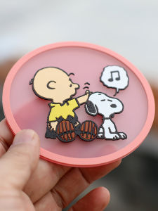 Snoopy 3D Stereo Silicone Heat Resistant Mat Semi Transparent Cartoon Character Diameter 10cm Cup Coaster Japanese Style Home Use